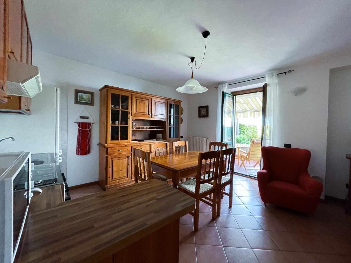 La Gioiosa Apartment With Garden Terrace Civenna Eksteriør billede